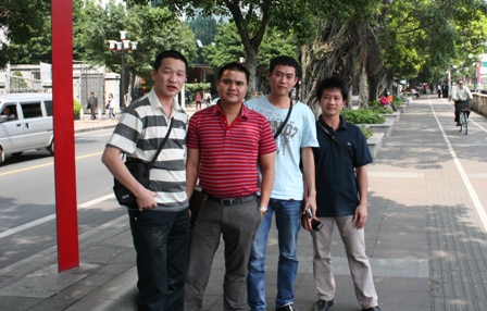 HDEngineering staff visited GuangZhou city - China in April/2012